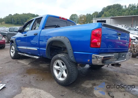2007 Dodge Ram 1500 Slt/Trx4 Off Road/Sport z USA, uszkodzony, nr VIN 1D7HU18237S205304